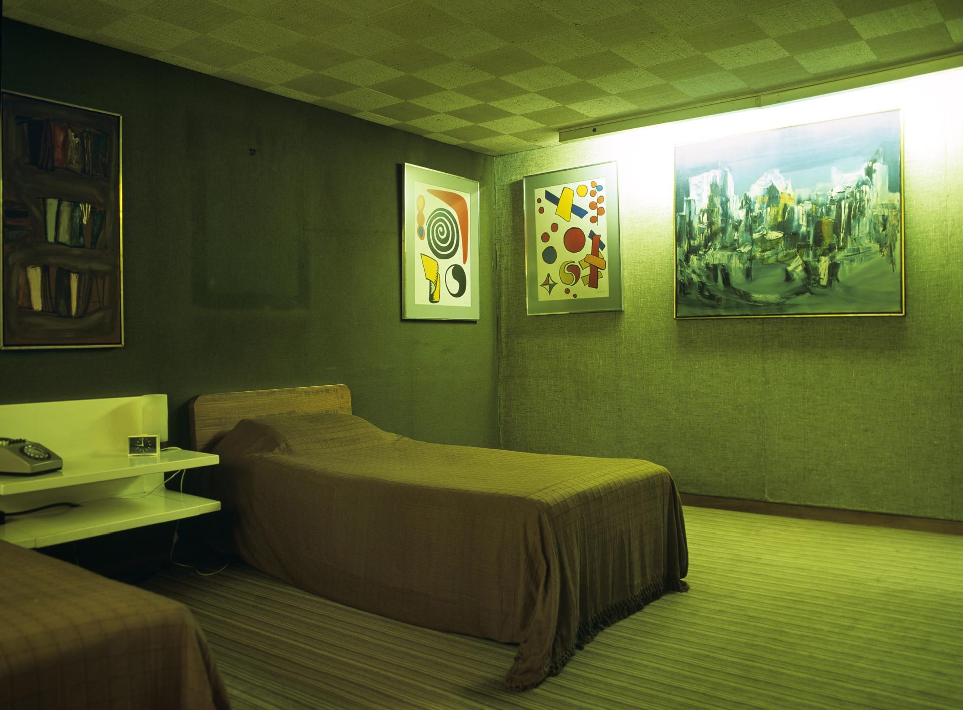 Bridget Smith The Guest Bedroom II (2012). Courtesy the Artist and Frith Street Gallery