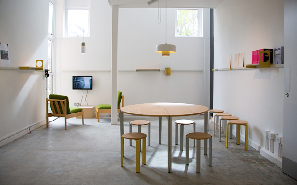 Stanley Picker Gallery Lobby including bespoke furniture and fittings by Faudet-Harrison. Photo: Ellie Laycock.